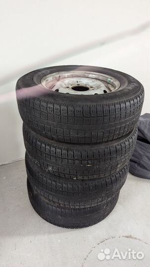 Комплект колес на ниву