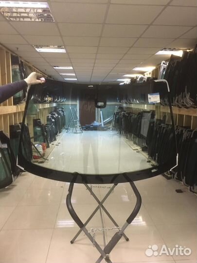 Лобовое стекло Бмв е38