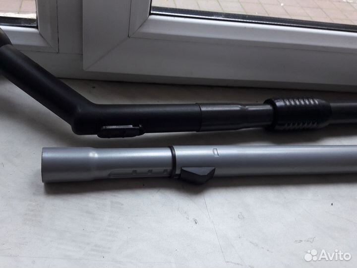 Щетки, трубки, шланги