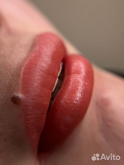 Перманентный макияж бровей губ и век Макияж