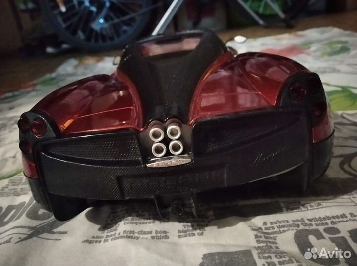 Машина на радиоуправлении Pagani