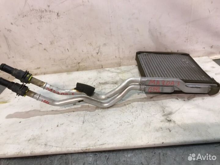 Радиатор печки Mazda 3 седан BK Z6 2008