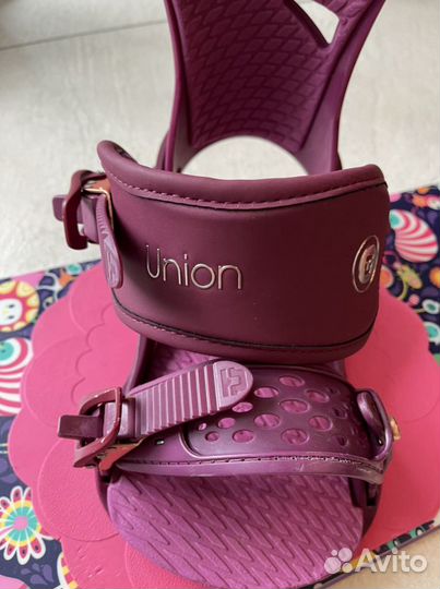 Сноуборд с креплениями, ботинки