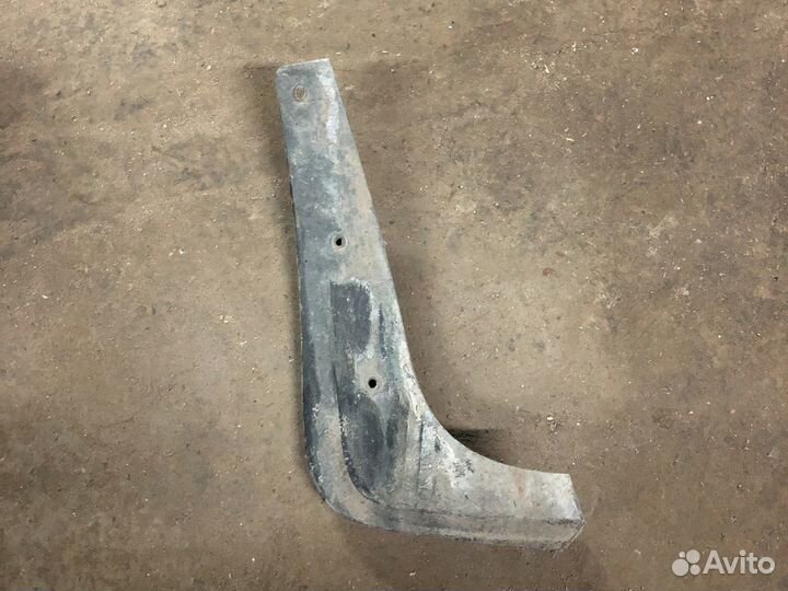 Nissan note брызговик