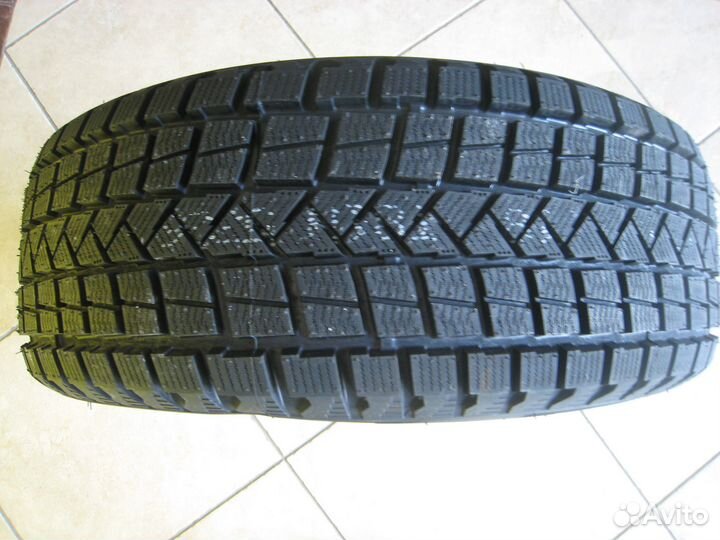 Firemax FM806 225/55 R18 98T