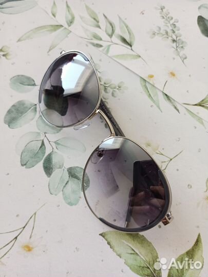 Солнцезащитные очки женские новые