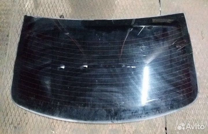 Заднее стекло Hyundai solaris 1