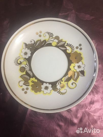Блюдце от чайной пары