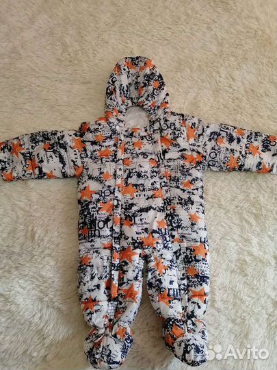 Продам детский демисезонный комбинезон