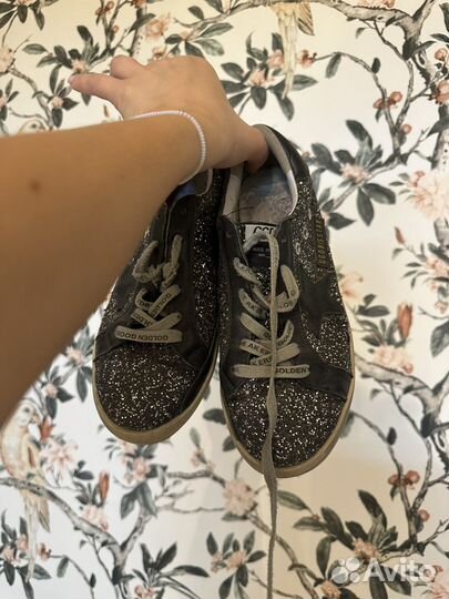 Кроссовки golden goose