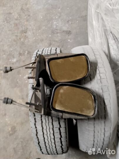 Продам зеркала на ваз 2114