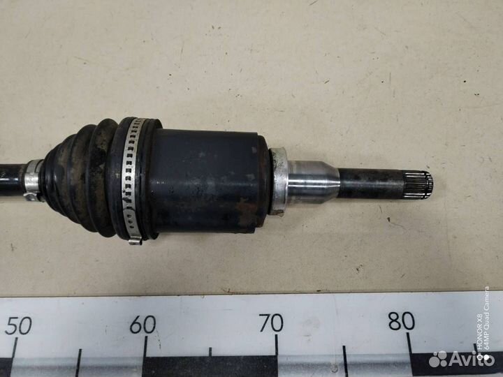 Привод левый передний Chevrolet Cruze