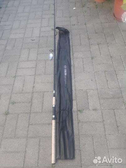 Спиннинг доюй 10-30 карбон 2.70