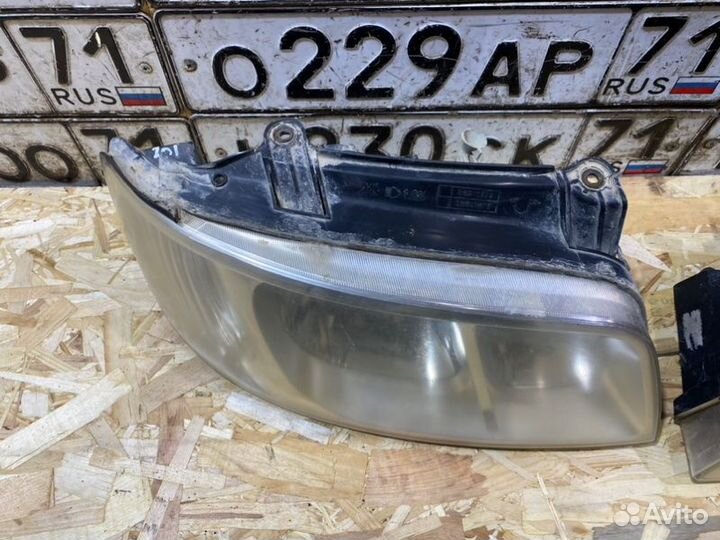 Фары Hyundai Matrix хетчбэк 2005