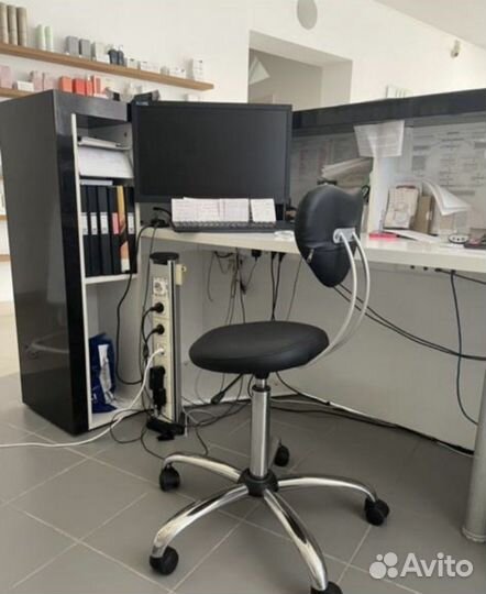 Стойка администратора