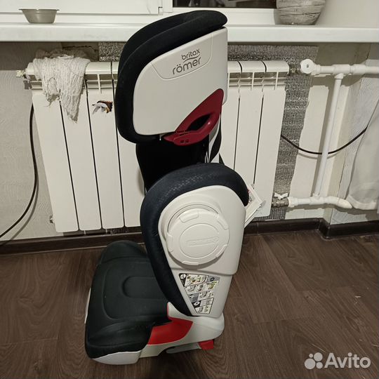 Детское автокресло 9 до 36 кг Britax Romer isofix