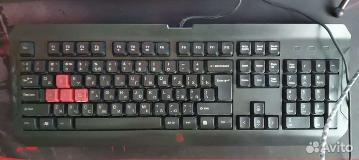 Игровая клавиатура bloody Q100