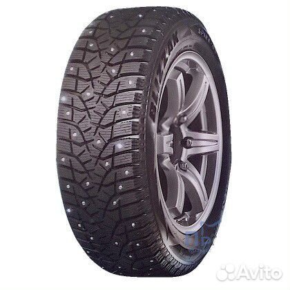 Bridgestone Blizzak Spike-02 215/65 R17