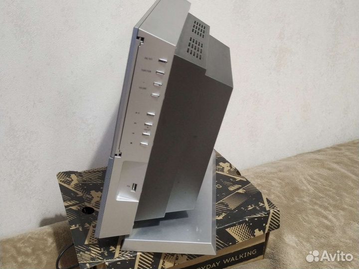 Grundig Ovation 2