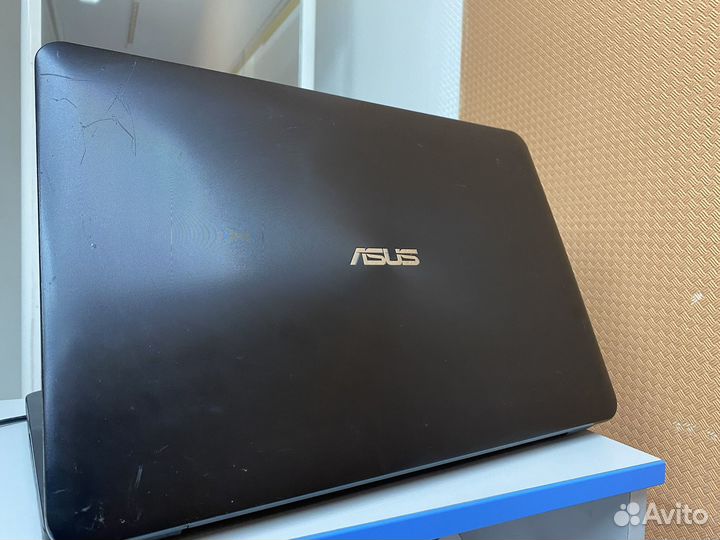 Мощный игровой ноутбук asus i3/8gb/920M/500gb