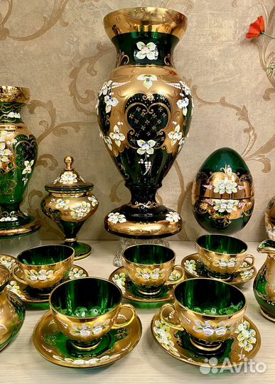 Ваза изумруд 44см. Конфетница. Сервиз Богемия