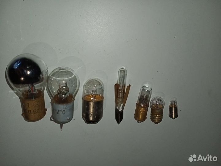 Лампочки и предохранители