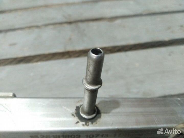 Топливная рейка Chevrolet Cobalt седан 1.5 2013