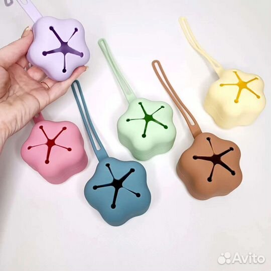 Футляр контейнер для пустышки