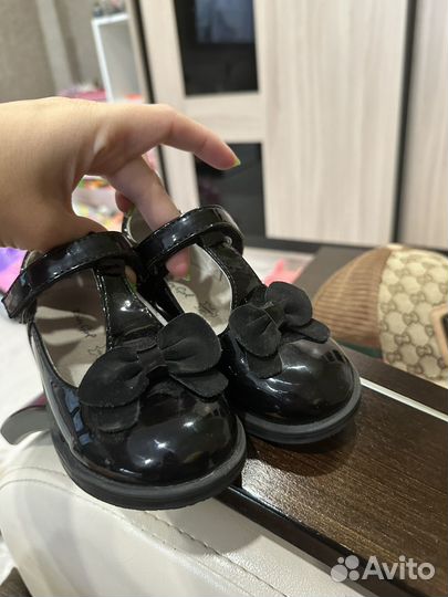 Босоножки для девочки