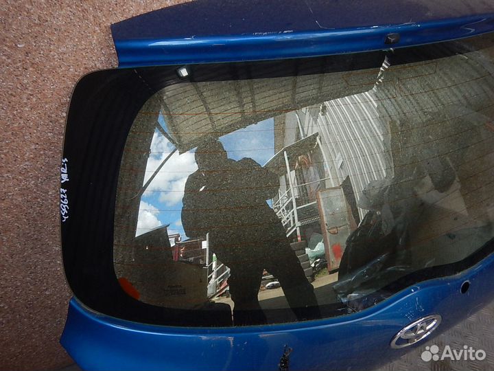 Стекло двери багажника, Toyota (Тойота) -yaris (05