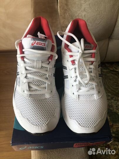 Кроссовки мужские asics 41р