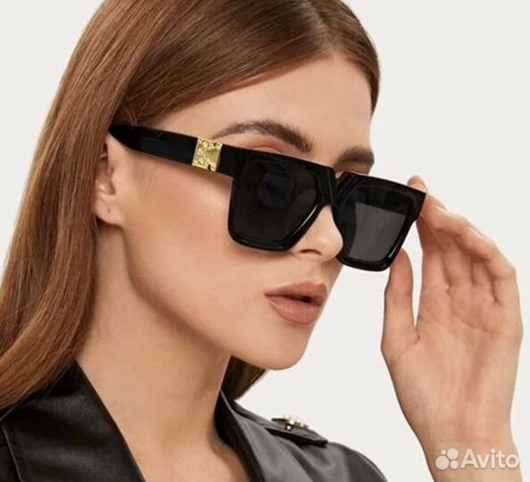 Новые солнцезащитные очки