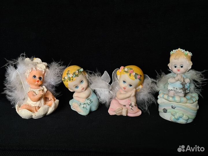 Статуэтки ангелы и малыши
