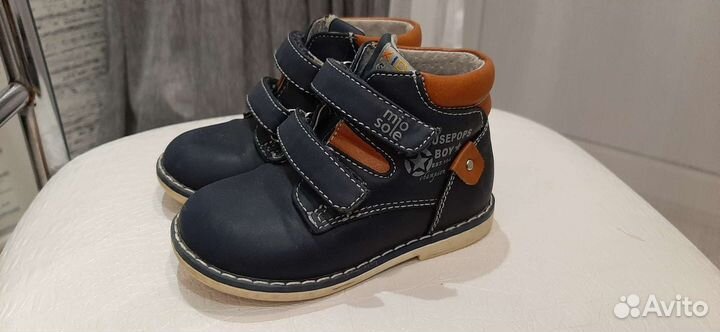 Ботинки весенние