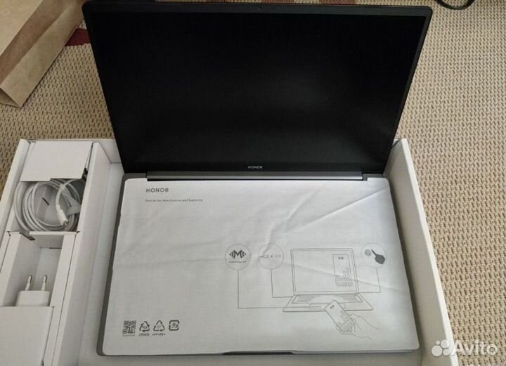 Honor magicbook x16