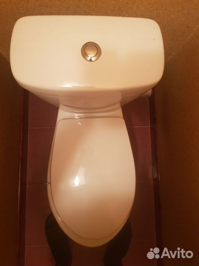 Унитазы и бачки бу