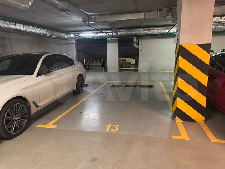 Машиноместо, 15 м²