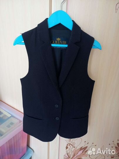 Жилет школьный для девочки 140