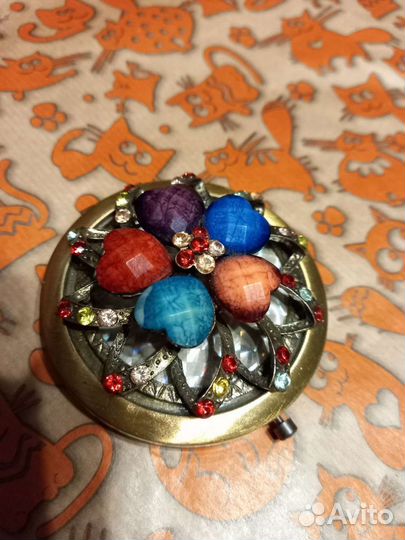 Зеркальце карманное