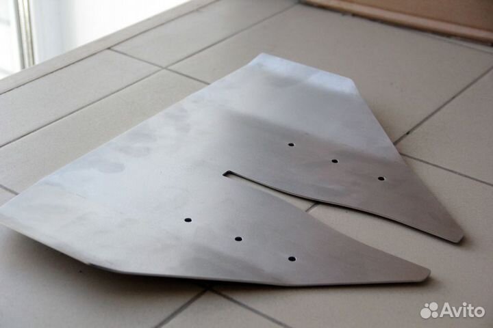 Гидрокрыло съемное на Сузуки 9.9 / 15