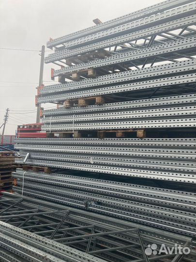 Металлические стеллажи стелкон