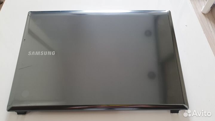 Б/у Крышка матрицы Samsung R425, R428