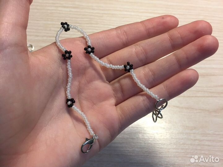 Чокер и браслет из бисера