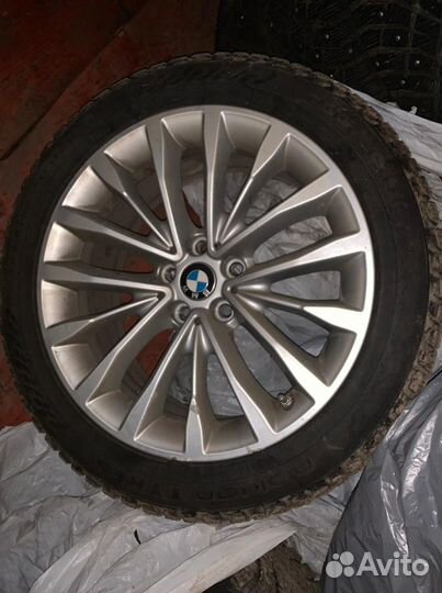 R18 Nokian Tyres Hakkapeliitta 9 245/45, PCD 5x100 DIA 15