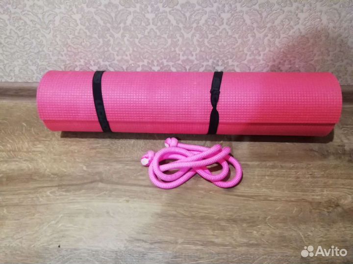 Купальник для гимнастики с юбкой, скакалка, коврик