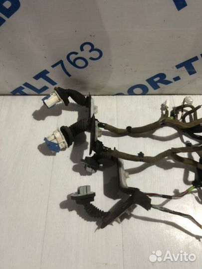 Проводка двери mazda CX-7 2.3 ат