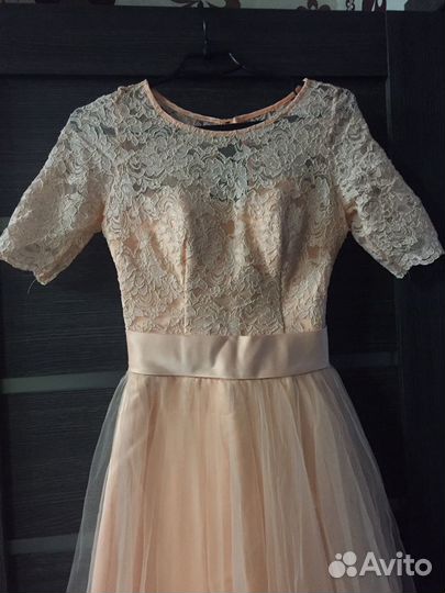 Вечернее платье