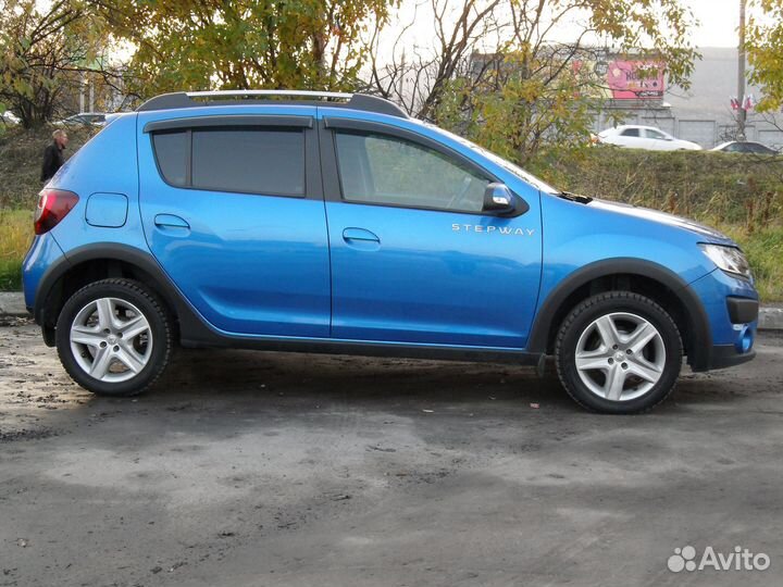 Renault Sandero Stepway 1.6 AT, 2016, 83 000 км