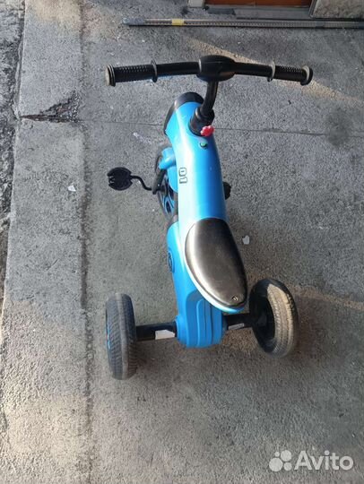 Велосипед детский 3х колесный
