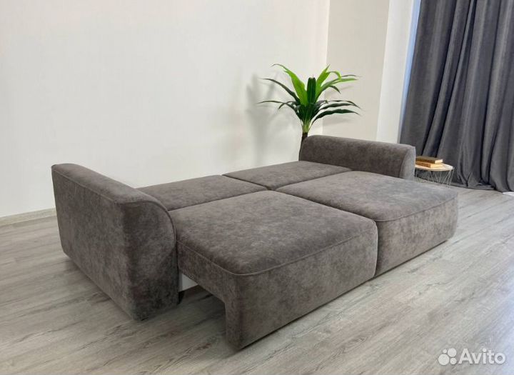 Диван кровать с универсальной раскладкой